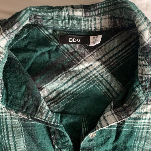 Green Urban Outfitters Flannel - Picture 3 of 4